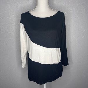 Black & White‎ Top Medium